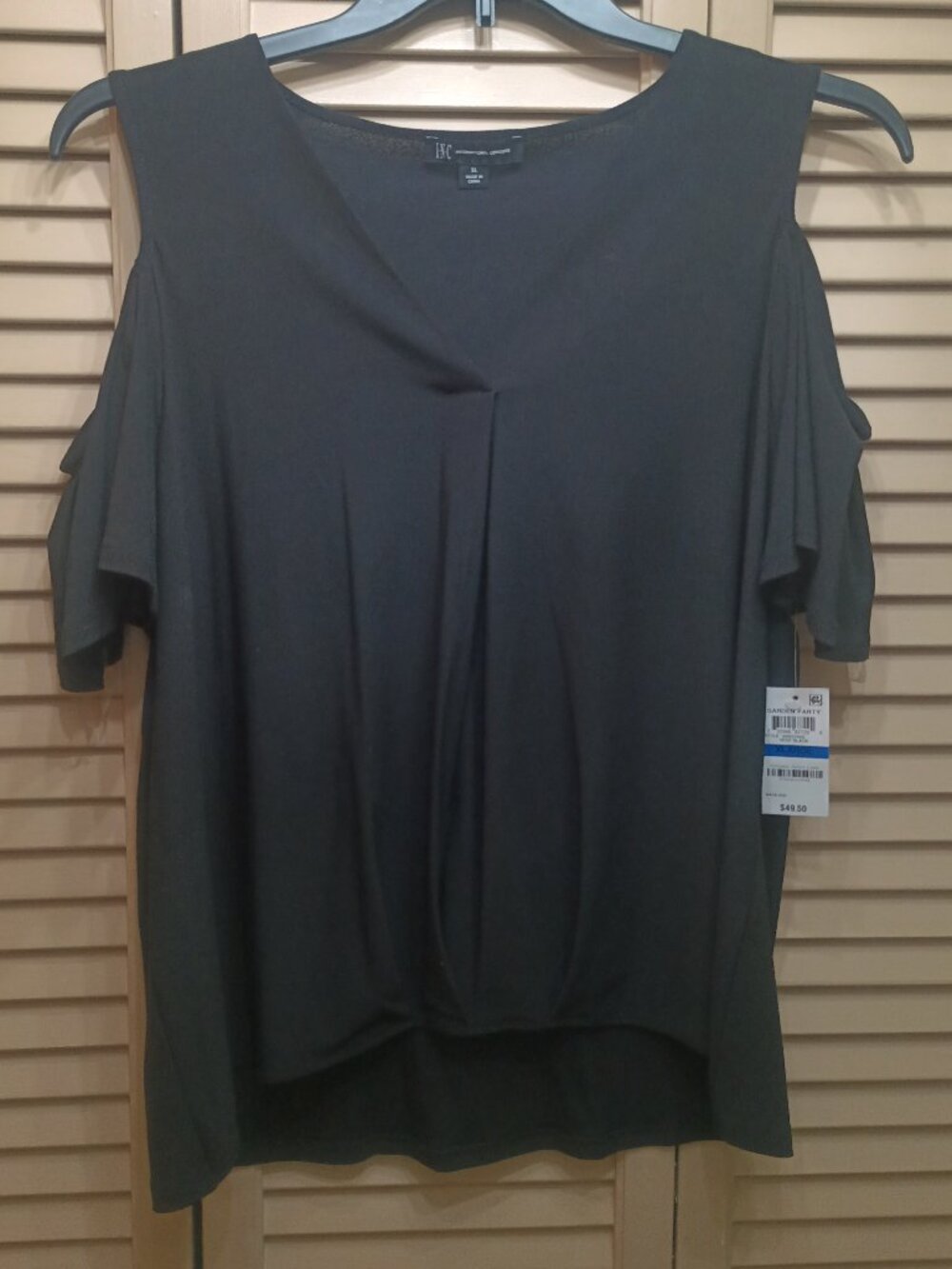 INC Deep Black Cold Shoulder Short Sleeve Top Sz XL